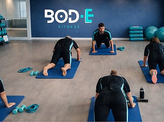 Séance EMS collectif — exercice de pompes